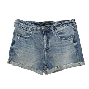 Women’s Silver Jean Beau Shorts sz 32